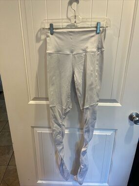 ALO Yoga White High-Waist Leggings yoga Pilates gym workout stretch activewear